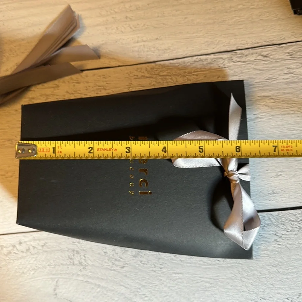 12 Pcs Paper Bags ( Merci Beaucoup ) Gift Bag, Packaging Box with Gray Ribbon - Picture 7 of 11